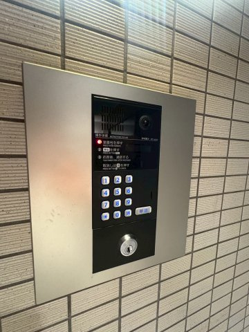 大阪市西区北堀江１丁目の賃貸マンションのセキュリティ