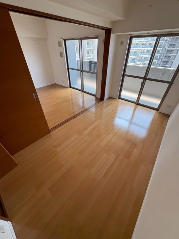 ベリー海老江の居間・リビング