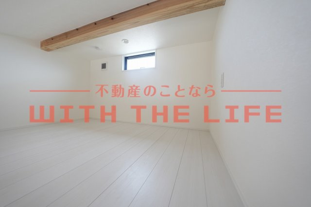 ジラソーレM【キャッシュバック対象】の寝室|広くて明るい寝室
