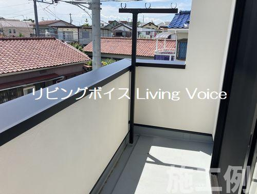 【バルコニー】 | 【仲介手数料０円】茅ヶ崎市萩園　中古一戸建て　8号棟　 | 茅ヶ崎市萩園　中古一戸建て　8号棟　