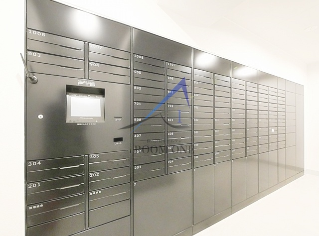 ＡＺＥＳＴ関内のその他共用部分|集合ポストです。