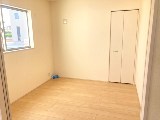 第4富士見町時沢　新築戸建　3号棟の洋室|1階洋室です