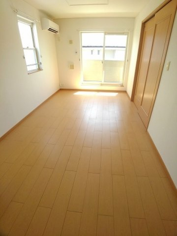 クローブ　スクエア　Ａの内装|過ごしやすい室内です