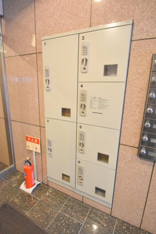 ロイヤルクイーンズパーク江坂　仲介手数料無料のその他共用部分