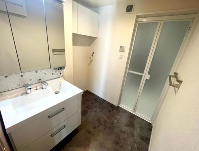 【洗面所】 | シャーメゾン六甲山手