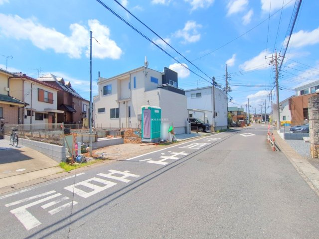 富士見市羽沢３丁目の新築一戸建の前面道路含む現地写真|北側6ｍの前面道路
