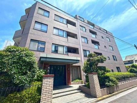 本牧三渓園ヒルズの外観