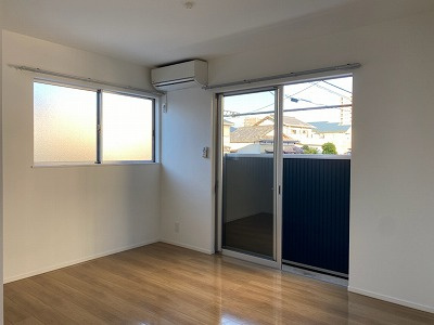 ＰＯＮＯ　ＨＡＬＥの居間・リビング