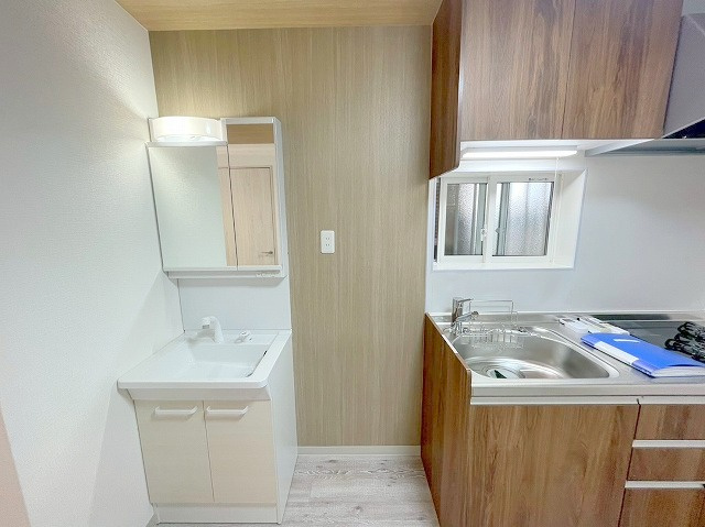 淡路今井文化の内装