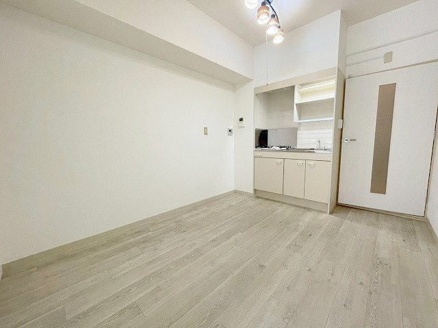 シャングリラみつもとの居間・リビング