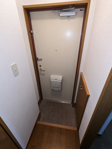 モン・シャトーの玄関