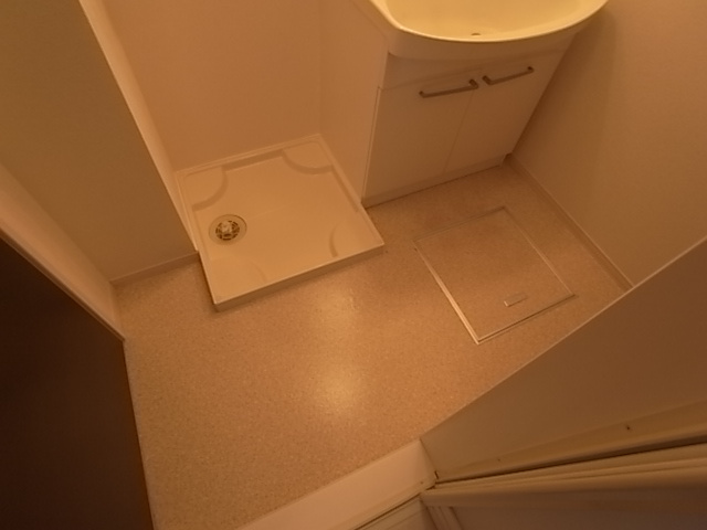 神戸市須磨区車字梨川のアパート