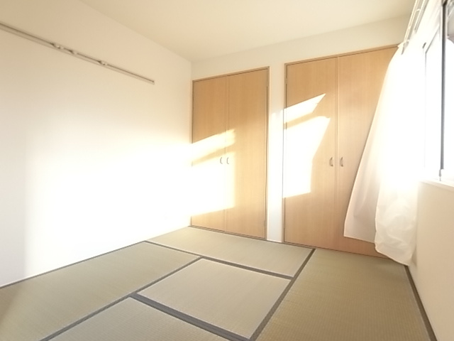 神戸市須磨区車字梨川のアパート