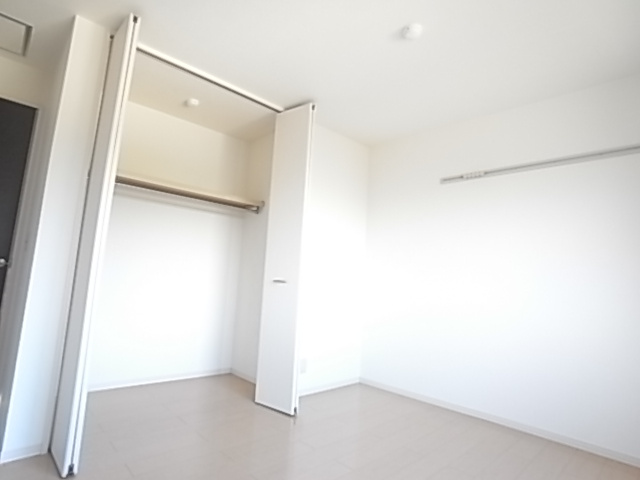 神戸市須磨区車字梨川のアパート