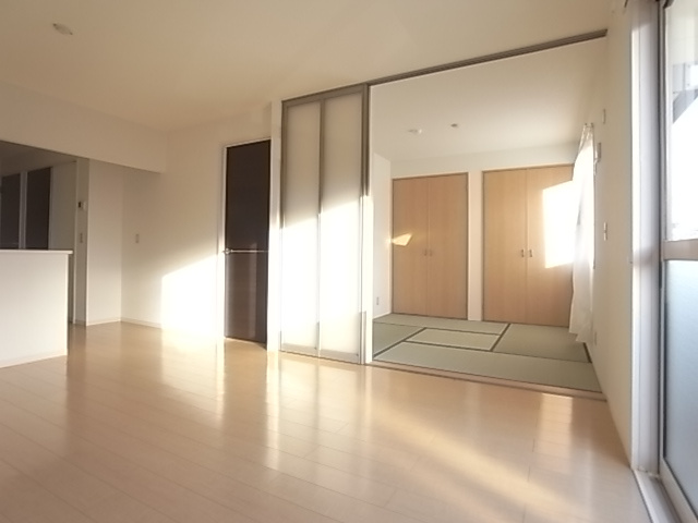 神戸市須磨区車字梨川のアパート