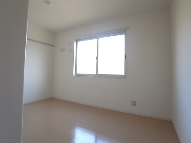 神戸市須磨区車字梨川のアパートの内装|洋室