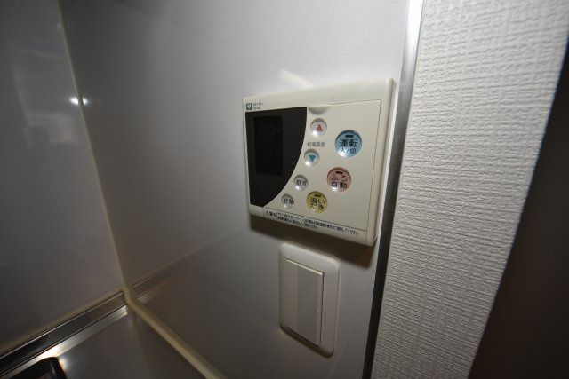 ゼウス難波キューブ