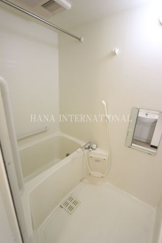 レオネクストフルールの浴室