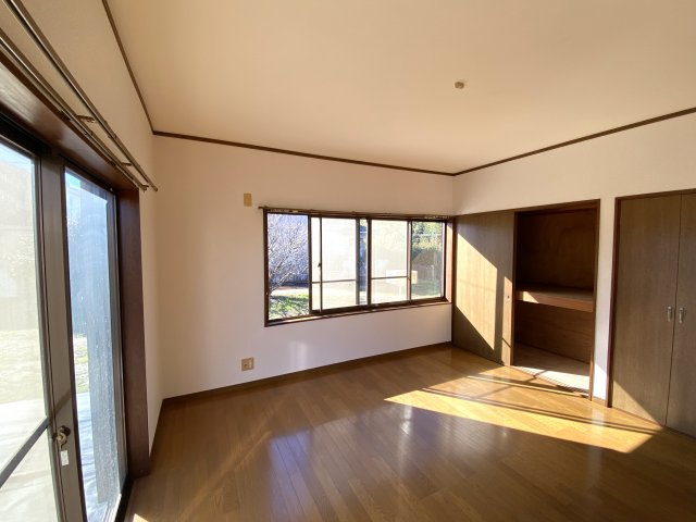 中村アパートの洋室