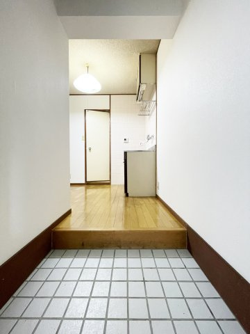 ブルーメ森井の玄関