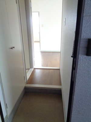 【玄関】 | メゾンフローラル