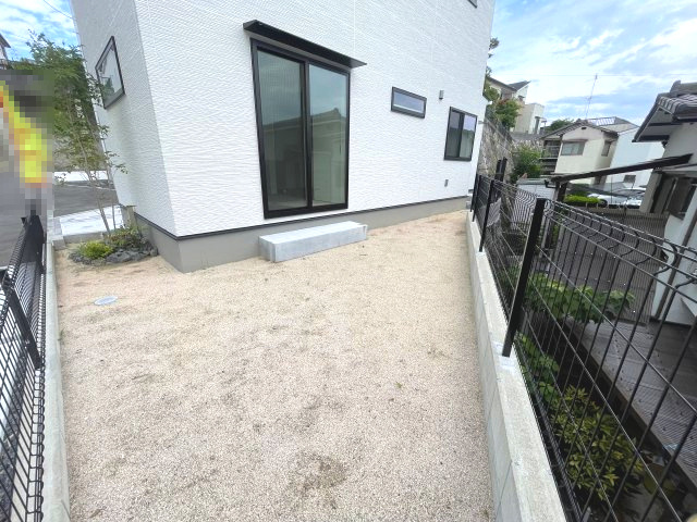 佐伯区皆賀１丁目　№35914の庭