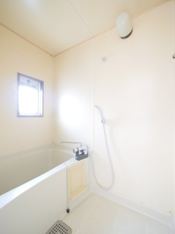 サンコート芳泉Ａ棟の浴室