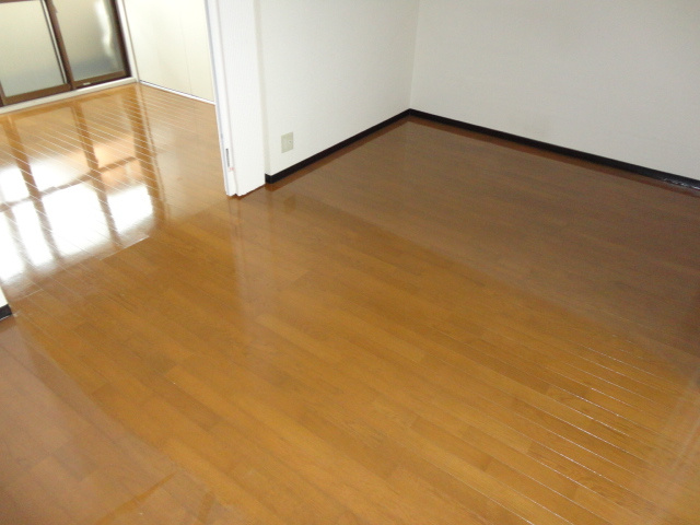 コーポ谷口の居間・リビング