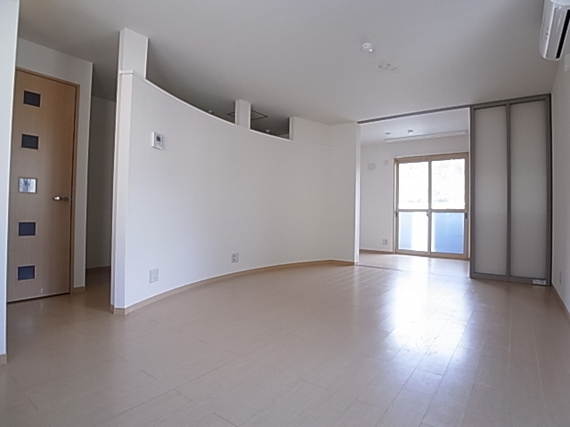 神戸市北区谷上南町のアパートの居間・リビング|リビング