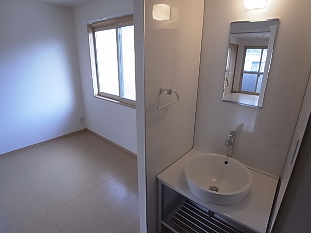 神戸市北区谷上南町のアパートの洗面所|洗面