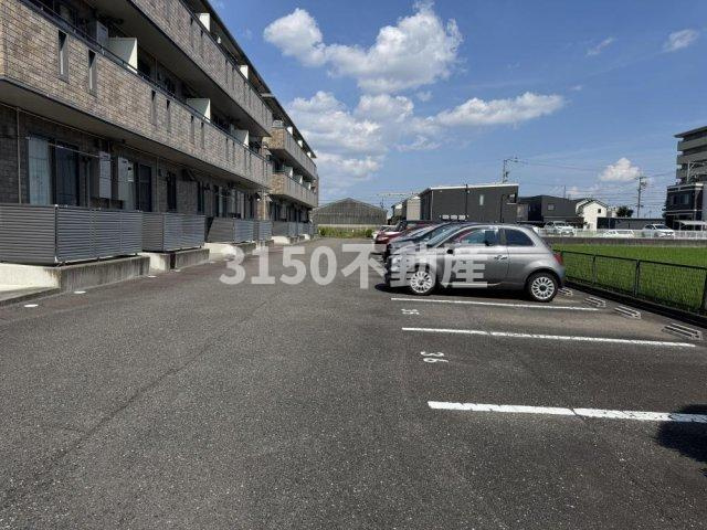 セレッソKT　Bの駐車場