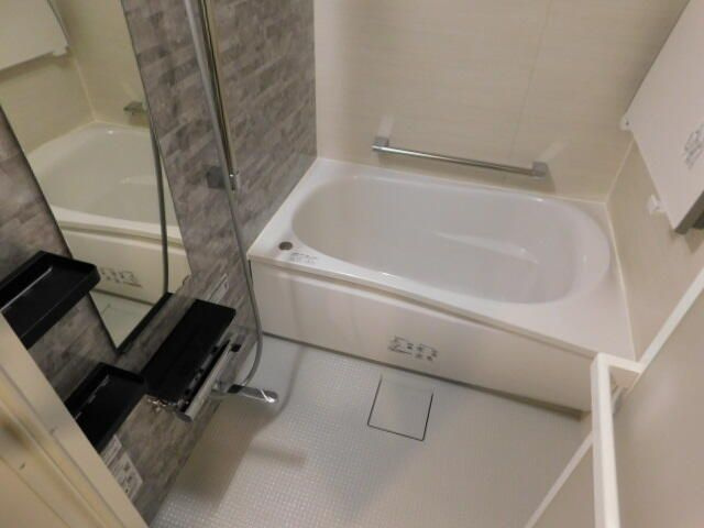ワコー東日本橋マンションの浴室