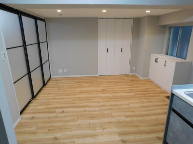 ワコー東日本橋マンションの居間・リビング