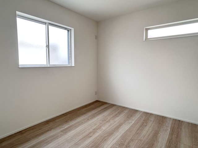【洋室】 | 四日市市大谷台1丁目　建売分譲住宅２号棟