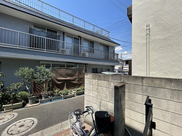 リベラシオンの展望