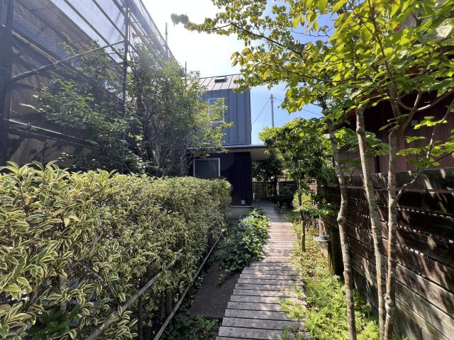 鎌倉駅まで徒歩９分の閑静な住宅街にあるの外観