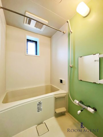 ロイヤルレジデンス高畑の浴室