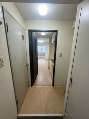 【玄関】 | アーバンコート812