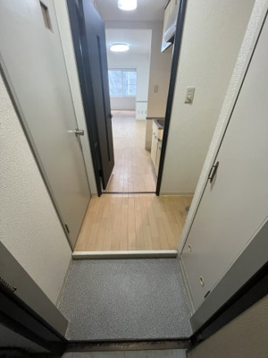 【玄関】 | アーバンコート812