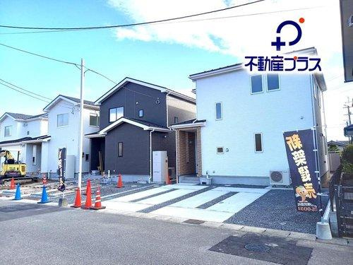 ◆新生活応援キャンペーン中！　小名浜林城　1号棟　オール電化新築建売住宅☆・。の外観|同施工━　外観の写真です　━　外壁仕上げ材は窯業系サイディング。裏面に付着した汚れが、雨水によって流れ落ちやすい「防汚機能付きサイディング」を採用。外壁の美しさが長持ちします♪