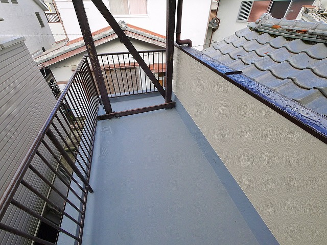 生駒市中菜畑2-1032-7貸家のバルコニー|バルコニーがあります