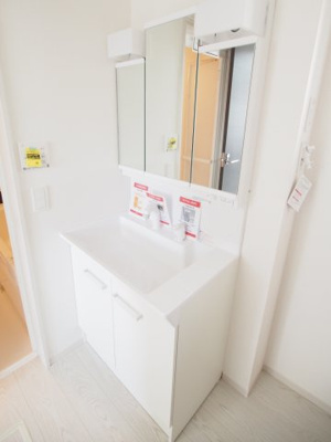 【独立洗面台】 | Erde　伊達郡桑折町３期　２号棟