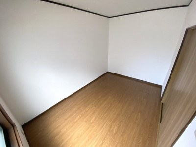 【洋室】 | 法善寺3丁目貸家