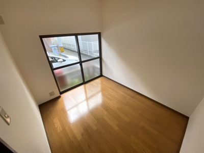 【洋室】 | 法善寺3丁目貸家