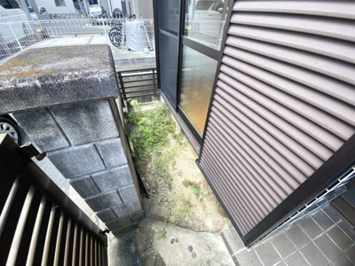 【庭】 | 法善寺3丁目貸家