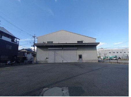 大阪府摂津市東別府５丁目　倉庫