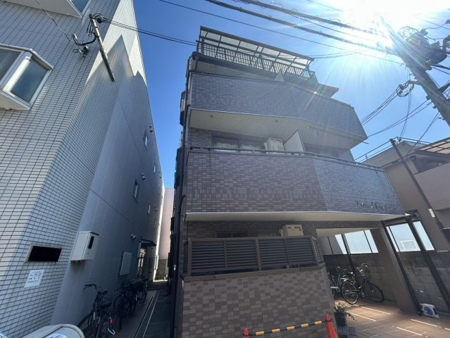 エターナルコートの外観