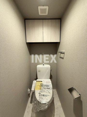 横浜市中区不老町３丁目の賃貸マンションのトイレ