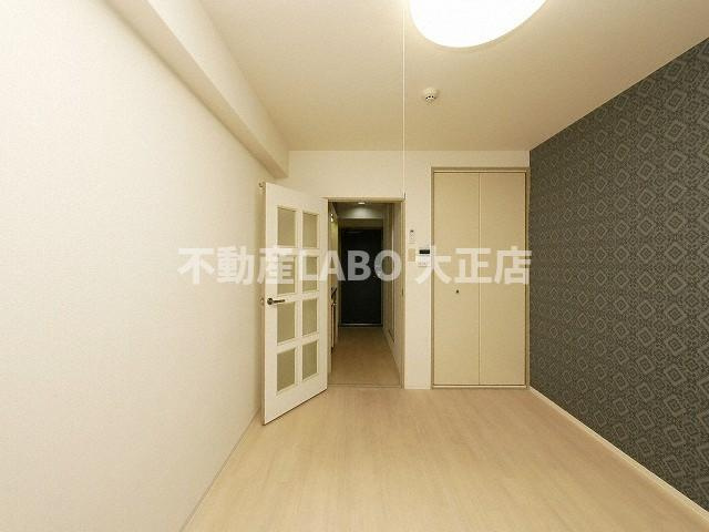 シティライフエステート難波南の洋室