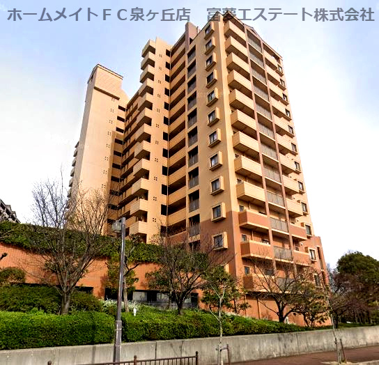 ファミールハイツ泉大津セントハーバーシティ１番館の外観
